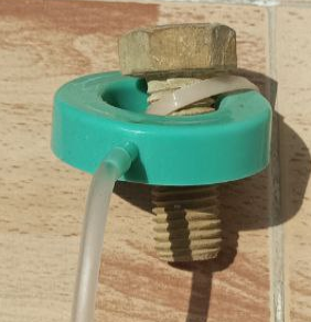 обрезка болт аква.png